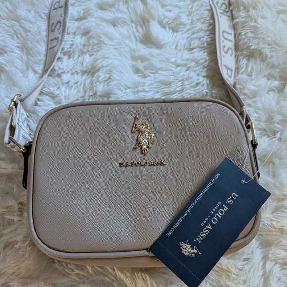 U.S. Polo Assn. Classic Zip Metallic Crossbody Bag - Beige - Picture 3 of 8